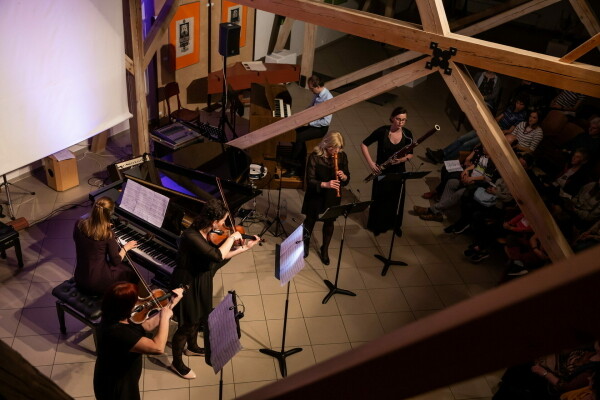 Koncert učitelů a jejich hostů (foto 1)