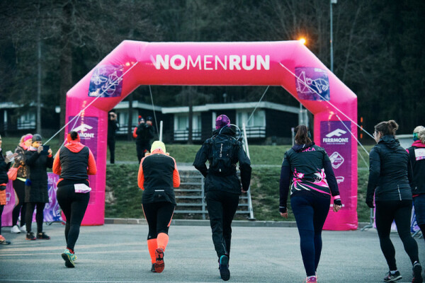 VII. ROČNÍK - NO MEN RUN - BĚŽECKÁ ŠTAFETA URČENÁ PRO ŽENY (foto 1)
