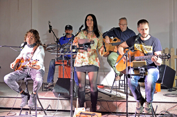 DANA FITZ a GO (foto 1)