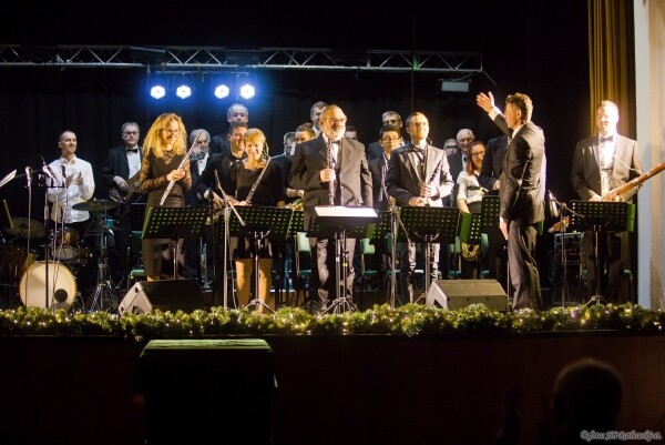 Vánoční koncert Polenského Big Bandu (foto 1)