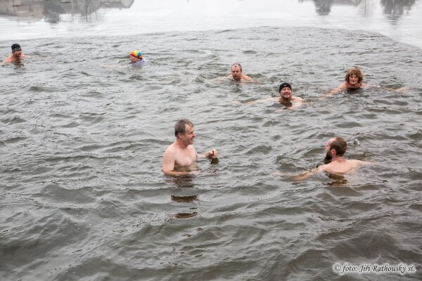 Novoroční pekelné koupání (foto 1)
