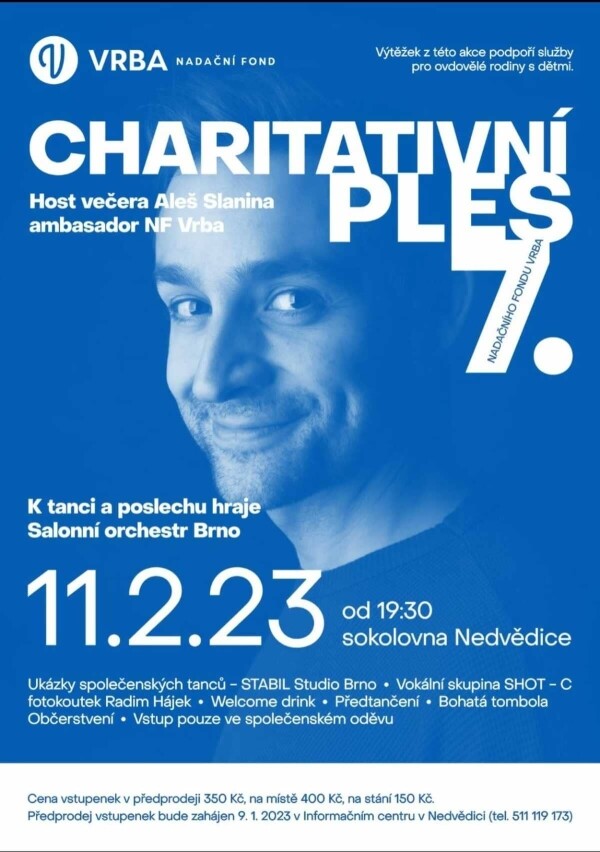 7. CHARITATIVNÍ PLES (foto 1)
