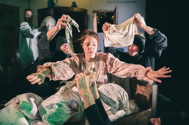 Pohádky o strašidlech, kohoutech a duze (foto 1)