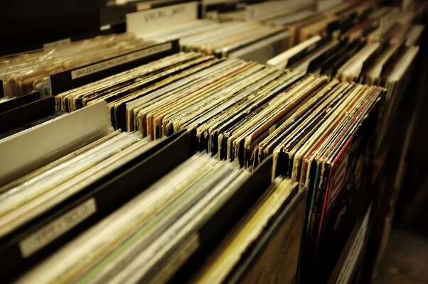 Vánoční burza vinylů (foto 1)