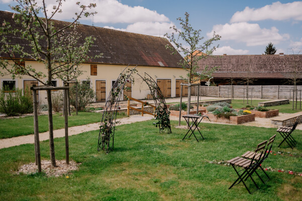 Hudba pod kaštany s Náhodou band (foto 1)