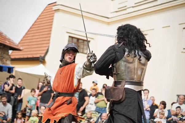 Hradní slavnosti s Jiřím z Poděbrad (foto 1)