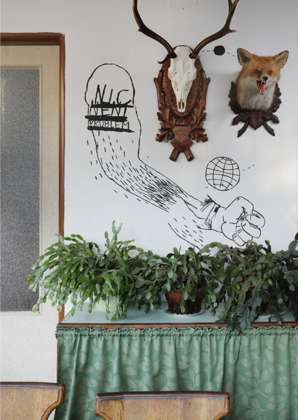 Komentovka výstavou NIC NENÍ PROBLÉM (foto 1)