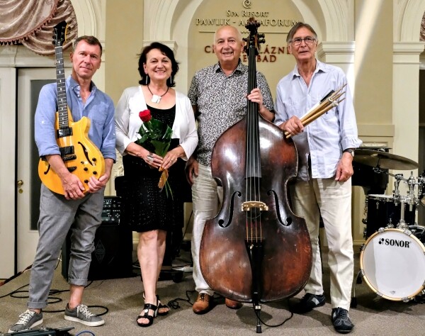 Trio KUH S IRENOU NOSKOVOU (foto 1)