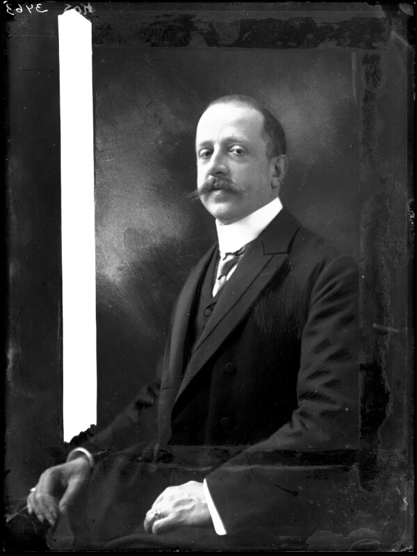 HRABĚ FRANTIŠEK HARRACH: FILANTROP, HOSPODÁŘ A CESTOVATEL (foto 1)