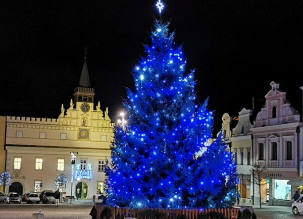 VÁNOČNÍ TRHY NA HAVLÍČKOVĚ NÁMĚSTÍ (foto 1)