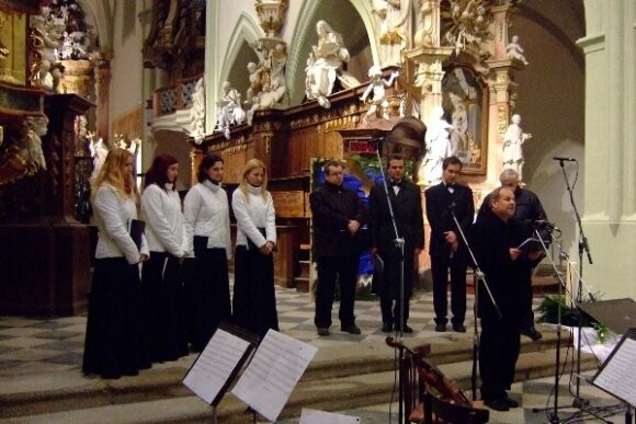 Zpívej v čase vánočním (foto 1)