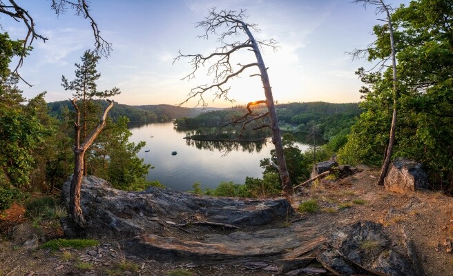 Science Café: Archeologické výzkumy v prostoru dních děl Dalešice a Mohelno (foto 1)