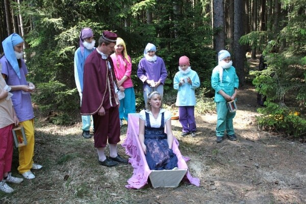 Pohádkový les na Pikárci (foto 1)