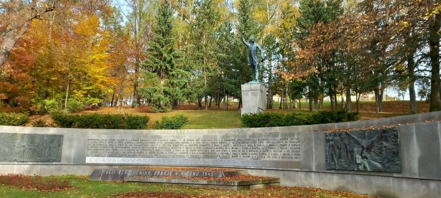 Oslava výročí odhalení pomníku Karla Havlíčka Borovského (foto 1)