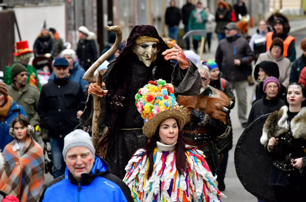 Masopust na zámku v Žirovnici 2025 (foto 1)