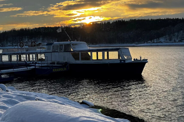 Zimní plavby lodí Horácko na Dalešické přehradě (foto 1)