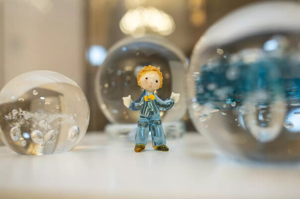 Planetami Malého prince - výstava (foto 1)