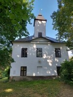 otevreno-k-navsteve-prohlidce-domu-vystav-zahrady-s-moznosti-promitani-dokumentu-petrkov-13-a-z-vysociny-do-auvergne