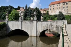 Mosty se sochami světců v Brtnici (foto 1)