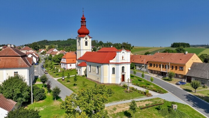 Bobrová