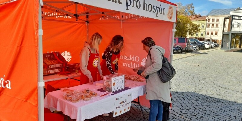 Koláč pro hospic 2026 (foto 1)