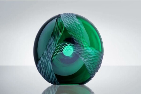 Výstava SKLO A SVĚTLO. 170. let sklářské školy v Kamenickém Šenově (foto 1)