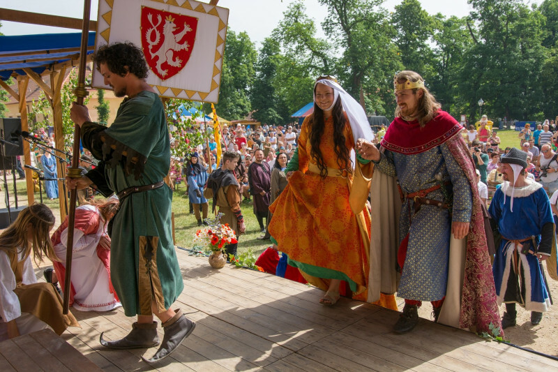 Barchan Jemnice zdroj TIC 16 copy copy